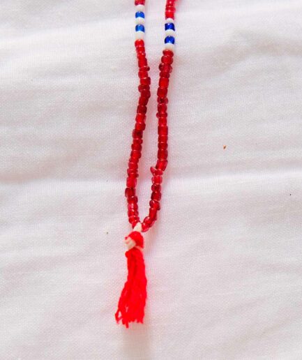 Collier indien en perles rouges