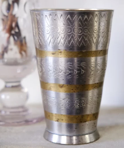 Verre à lassi motifs chevrons